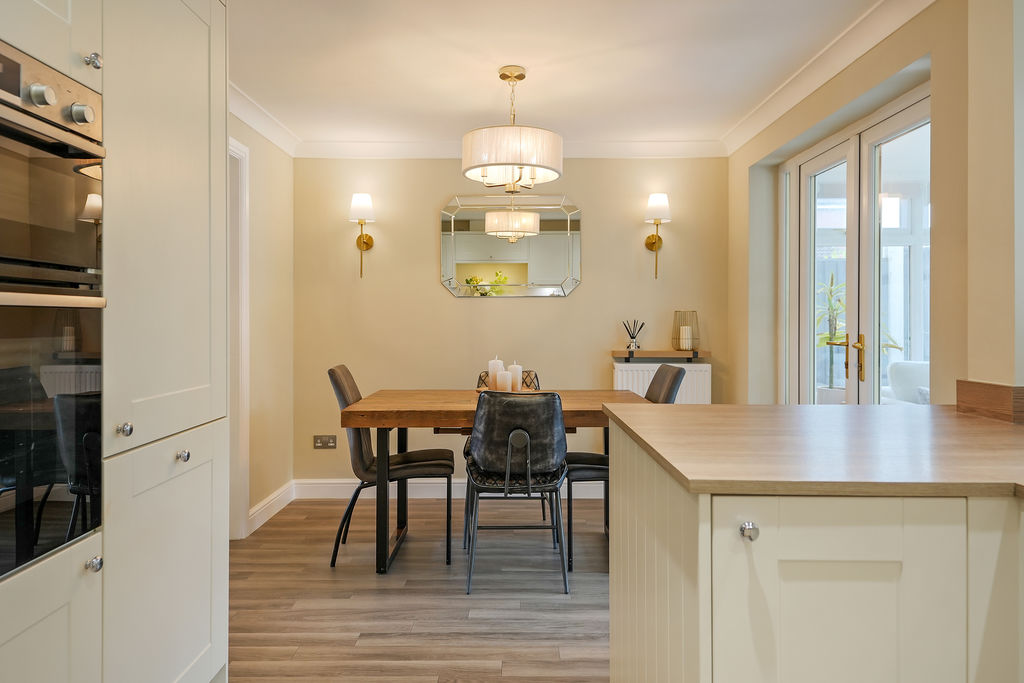 Deepwell Court Halfway